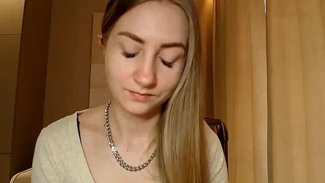 BluueSilk online show from 01/16/25, 09:16