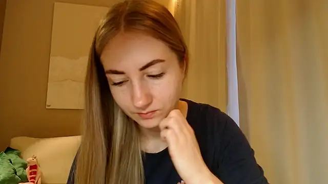 BluueSilk online show from 01/30/25, 05:52