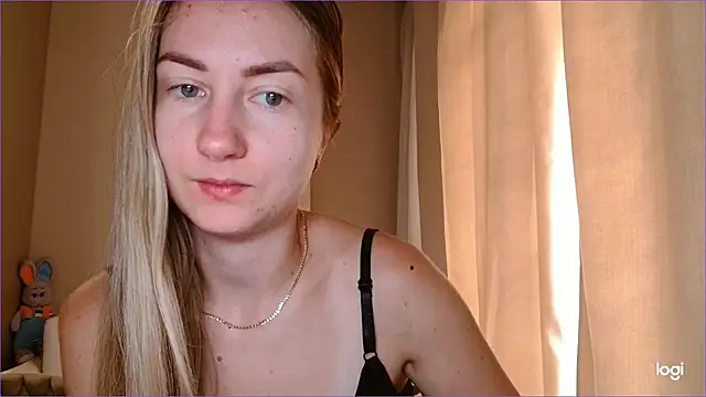 BluueSilk online show from 09/17/25, 05:53