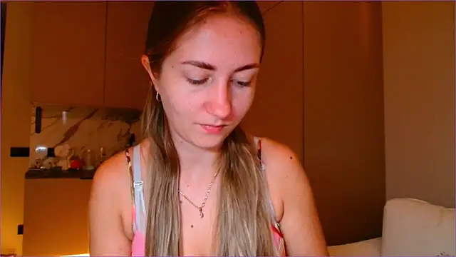 BluueSilk online show from 11/28/25, 06:16