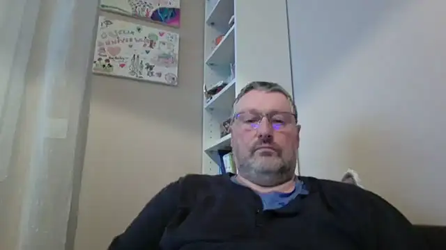 doudou310 online show from 02/13/26, 04:19