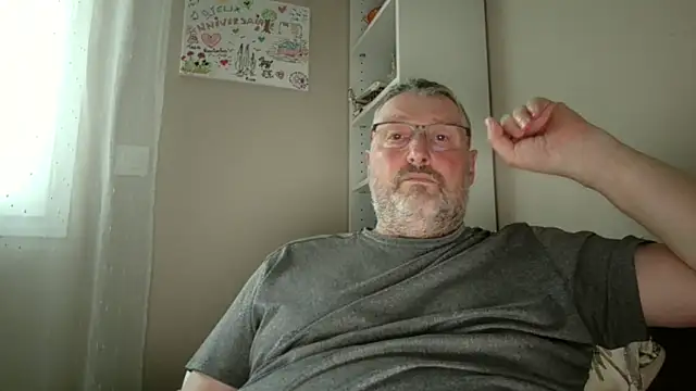 doudou310 online show from 03/07/26, 04:59