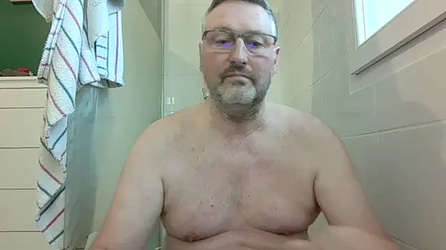 doudou310 online show from 03/25/26, 04:13