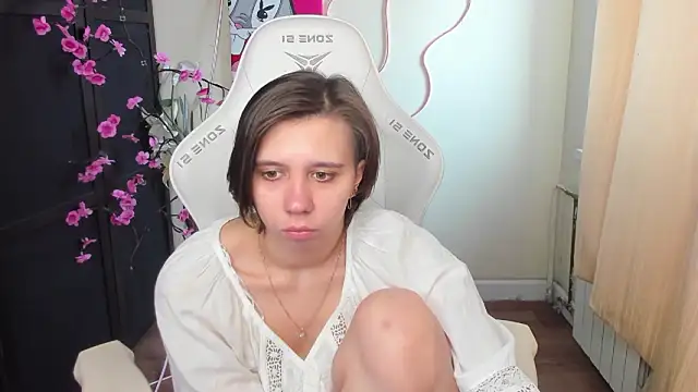 Scarlet Sirenn online show from 03/05/26, 09:05