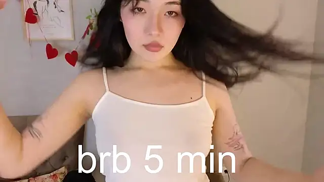 Noiry Vuvez online show from 05/28/26, 08:06