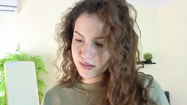 Lili Torin online show from 02/13/26, 01:29