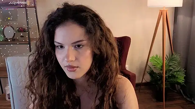 Snapshot of Lili_Torin chatting on 07/11/26, 08:17 Lili Torin online show from 07/11/26, 08:17