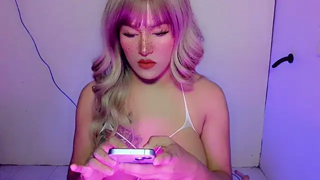 ChloeAsian online show from 04/03/26, 09:18