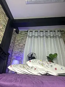 SluttyEll online show from 02/01/26, 07:45