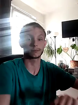Snapshot of Jungspund25- chatting on 05/19/26, 10:10 Jungspund25- online show from 05/19/26, 10:10