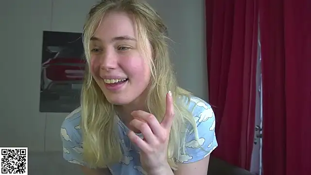 LovelyMiu online show from 04/16/26, 02:07