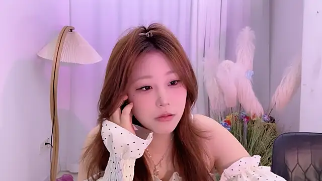 SM JIAJIA ZL online show from 04/08/26, 08:20