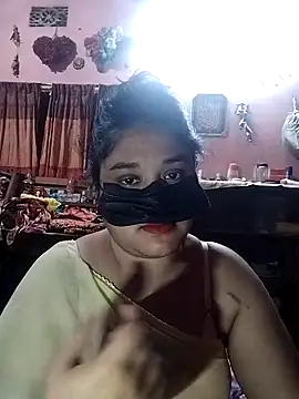 x -hot online show from 02/11/26, 10:53