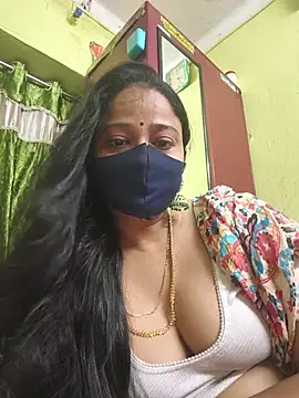 Snapshot of kashish_bhabhi chatting on 04/15/26, 03:08 kashish bhabhi online show from 04/15/26, 03:08