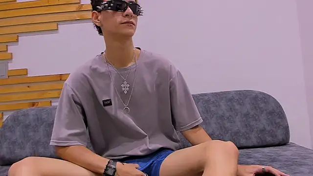 tiian  online show from 02/28/26, 07:15