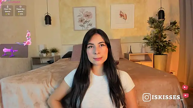 IsabellaSweet   online show from 04/21/26, 03:46