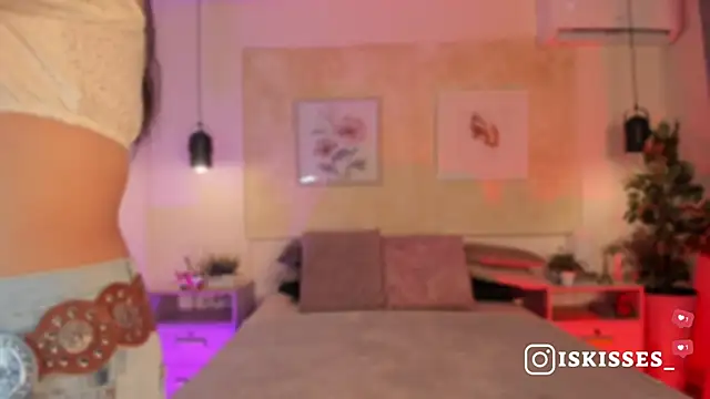 IsabellaSweet   online show from 05/24/26, 12:32