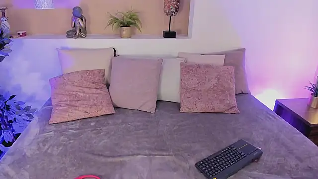 xiomara cortes online show from 03/29/26, 12:38