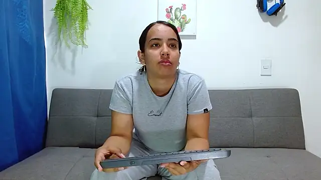 Snapshot of Diva_noir chatting on 02/03/26, 03:06 Diva noir online show from 02/03/26, 03:06