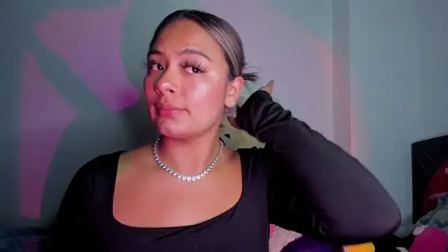 Kylievoos online show from 03/06/26, 01:13