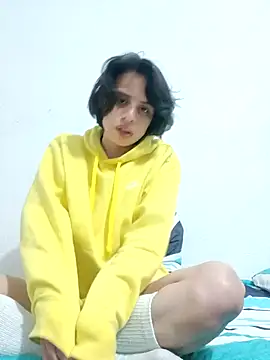 Snapshot of Particular0189 chatting on 02/01/26, 06:12 Particular0189 online show from 02/01/26, 06:12