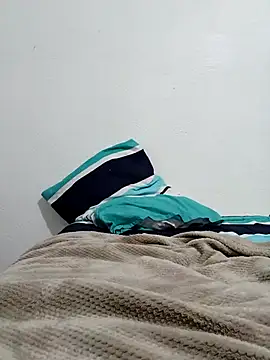 Snapshot of Particular0189 chatting on 02/04/26, 04:40 Particular0189 online show from 02/04/26, 04:40