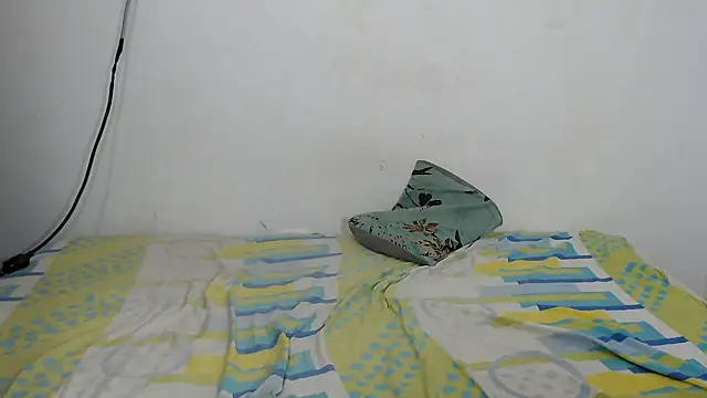 Snapshot of salomeh_ chatting on 05/02/26, 01:16 salomeh online show from 05/02/26, 01:16