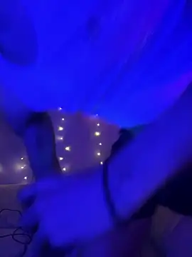 magic man1085 online show from 04/17/26, 06:05