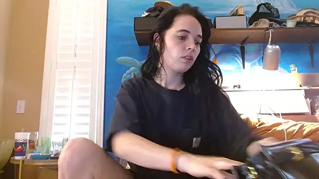 Snapshot of ahungkittykat chatting on 05/27/26, 05:10 ahungkittykat online show from 05/27/26, 05:10