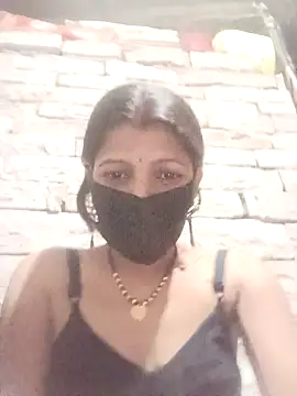 Snapshot of Divya-11431 chatting on 03/13/26, 03:51 Divya-11431 online show from 03/13/26, 03:51