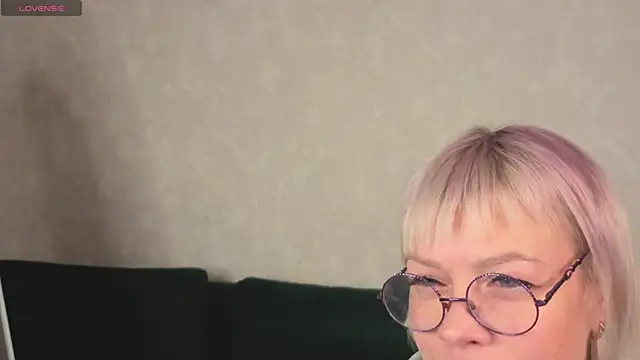 Ann Annise online show from 03/05/26, 01:01