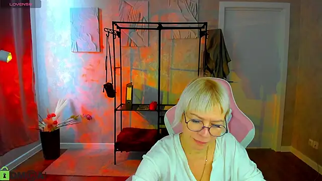 Ann Annise online show from 04/20/26, 07:44