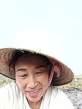 Ami-su online show from 03/02/26, 05:08