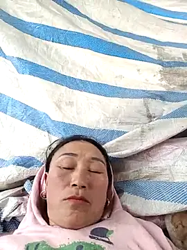 Ami-su online show from 03/11/26, 06:08