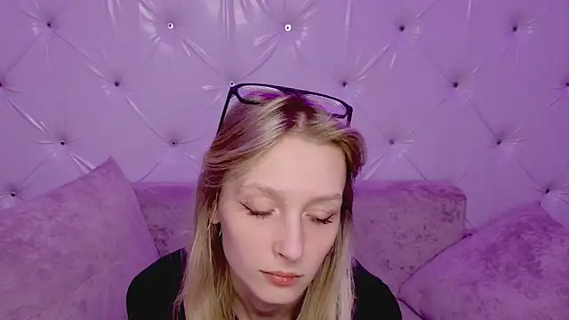 Akiro Kim7 online show from 02/21/26, 02:23