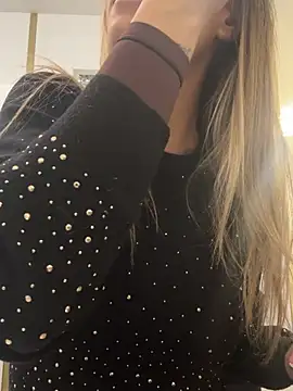 AmeelliaRose online show from 02/23/26, 07:11