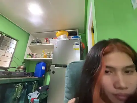 Snapshot of Sweetiebabe25 chatting on 02/16/26, 01:02 Sweetiebabe25 online show from 02/16/26, 01:02