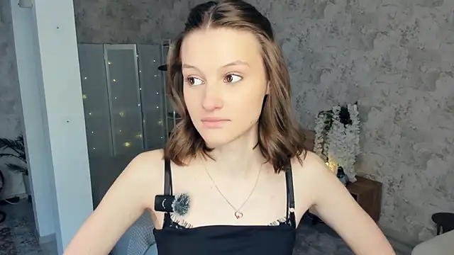 LianneBynon online show from 02/05/26, 08:30