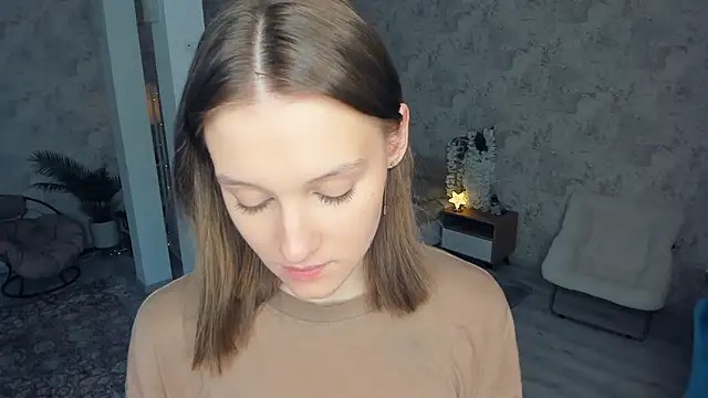 LianneBynon online show from 02/19/26, 08:43