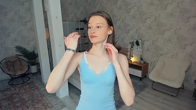 LianneBynon online show from 02/26/26, 08:46