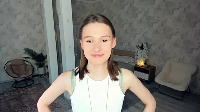 LianneBynon online show from 04/01/26, 08:59