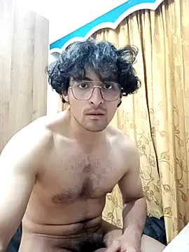 Apolo Men online show from 02/06/26, 04:28