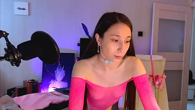 karinasun online show from 02/12/26, 07:03