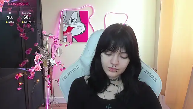 Emma Darkkk online show from 03/04/26, 04:07