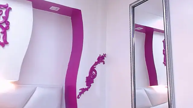 Keiry Paloma online show from 04/05/26, 06:05