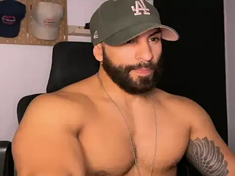 SamDornan51 online show from 02/20/26, 12:51