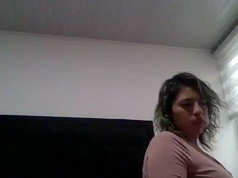 Ambar Cortes online show from 03/04/26, 06:14