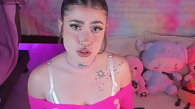 Tamara uwu online show from 04/15/26, 10:54