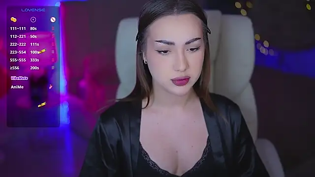 OliviaMoore  online show from 02/05/26, 07:02