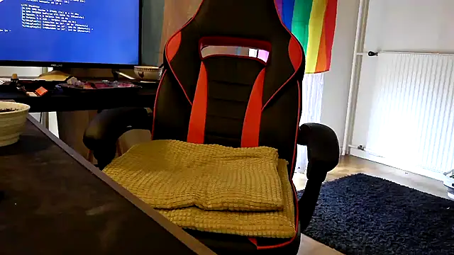 LovelyMeli online show from 03/25/26, 10:43